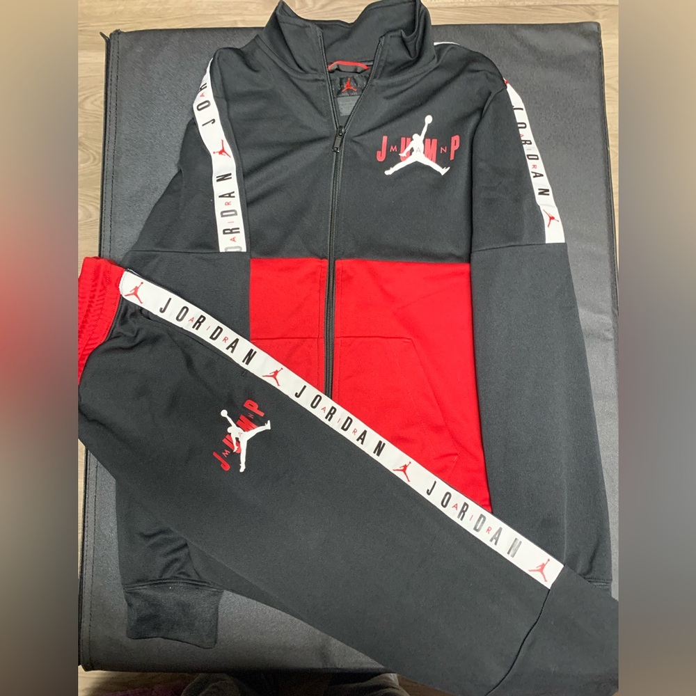 Jordan Black and Red Logo Apparel - Picture 1 of 8